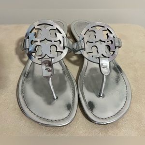 Silver Tory Burch Miller Sandals - Size 9! 🫶🏻